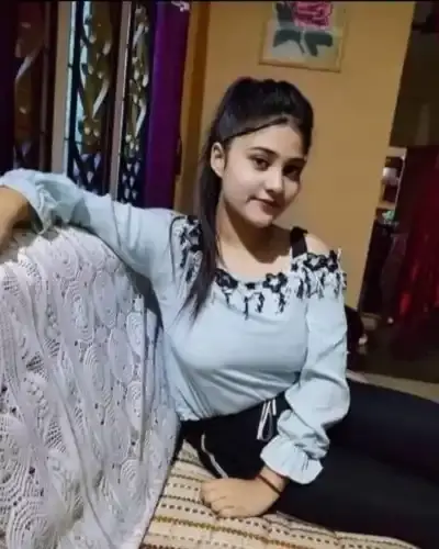 Call Girls Service in Daulatabad